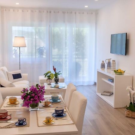 Solymar Apartments Соренто Екстериор снимка