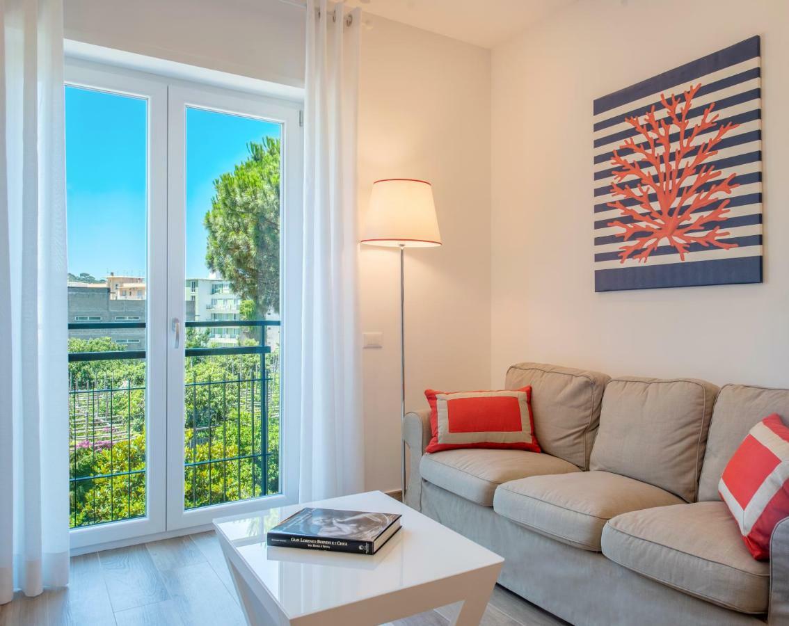 Solymar Apartments Соренто Екстериор снимка