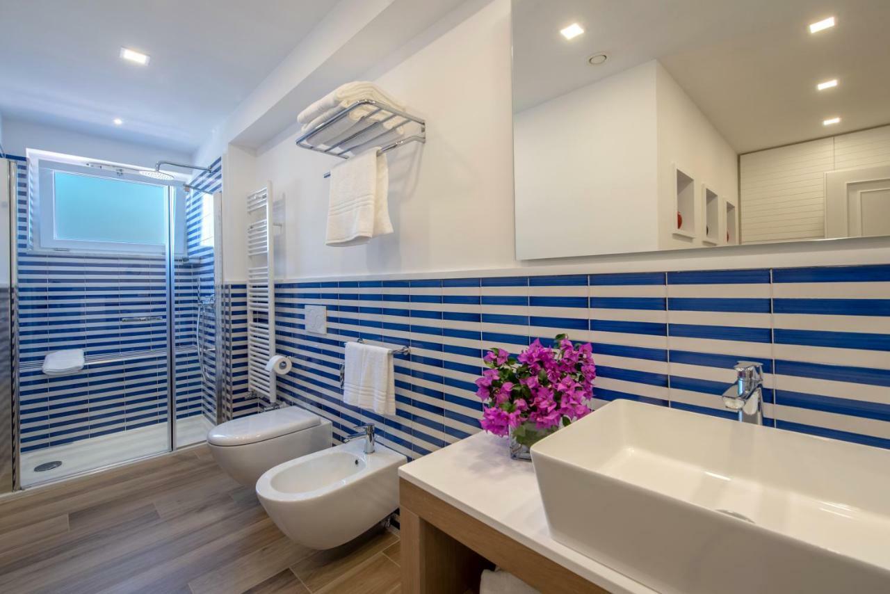 Solymar Apartments Соренто Екстериор снимка