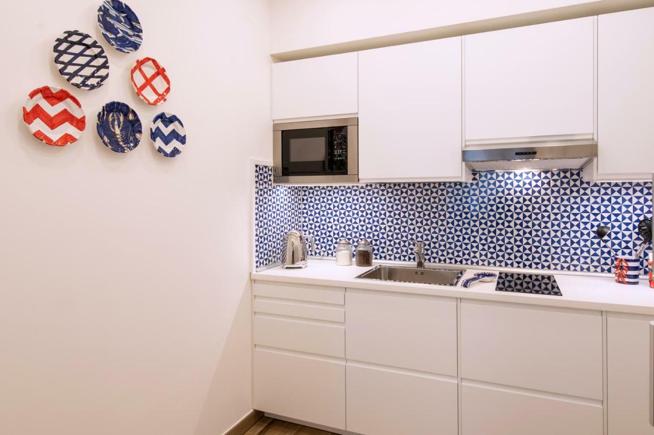 Solymar Apartments Соренто Екстериор снимка